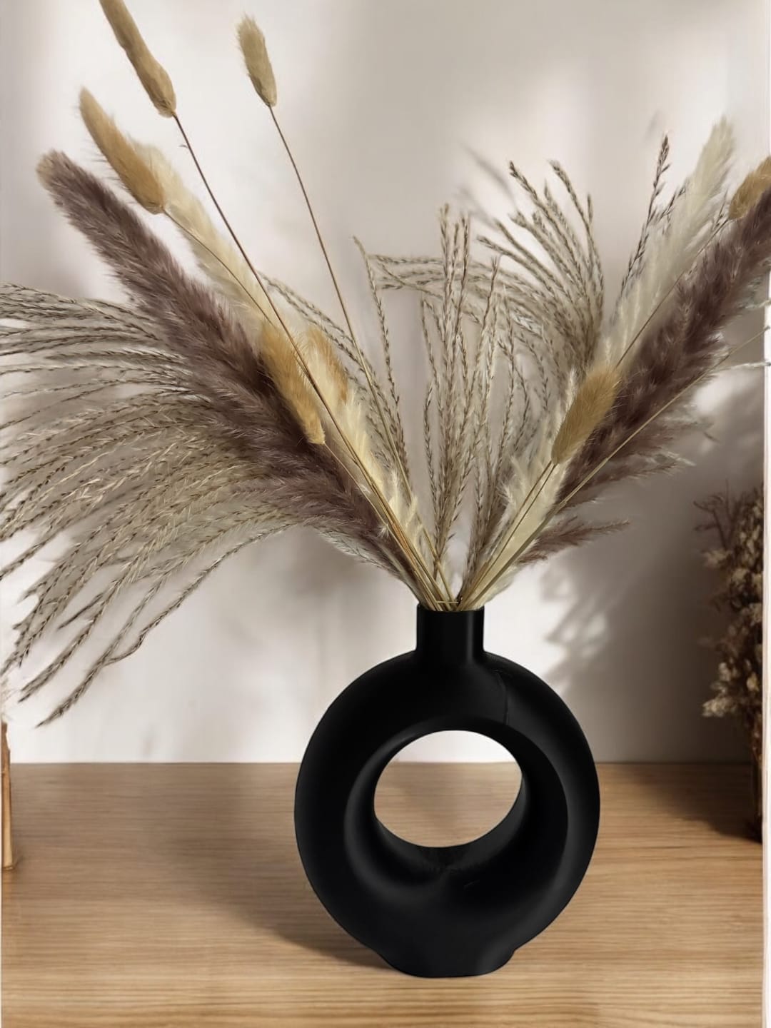 Norie vase