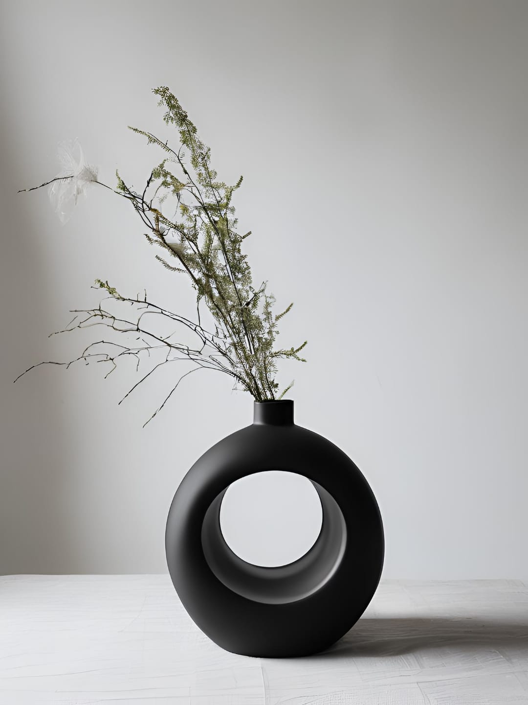 Norie vase